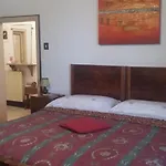 Giovanna 's House Camping