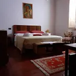 Giovanna 's House *