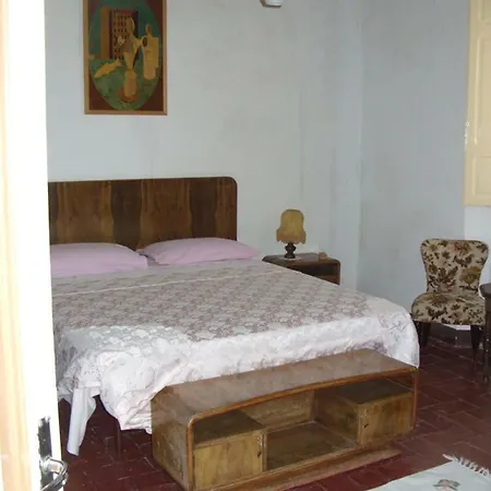 Giovanna 's House * Palazzone